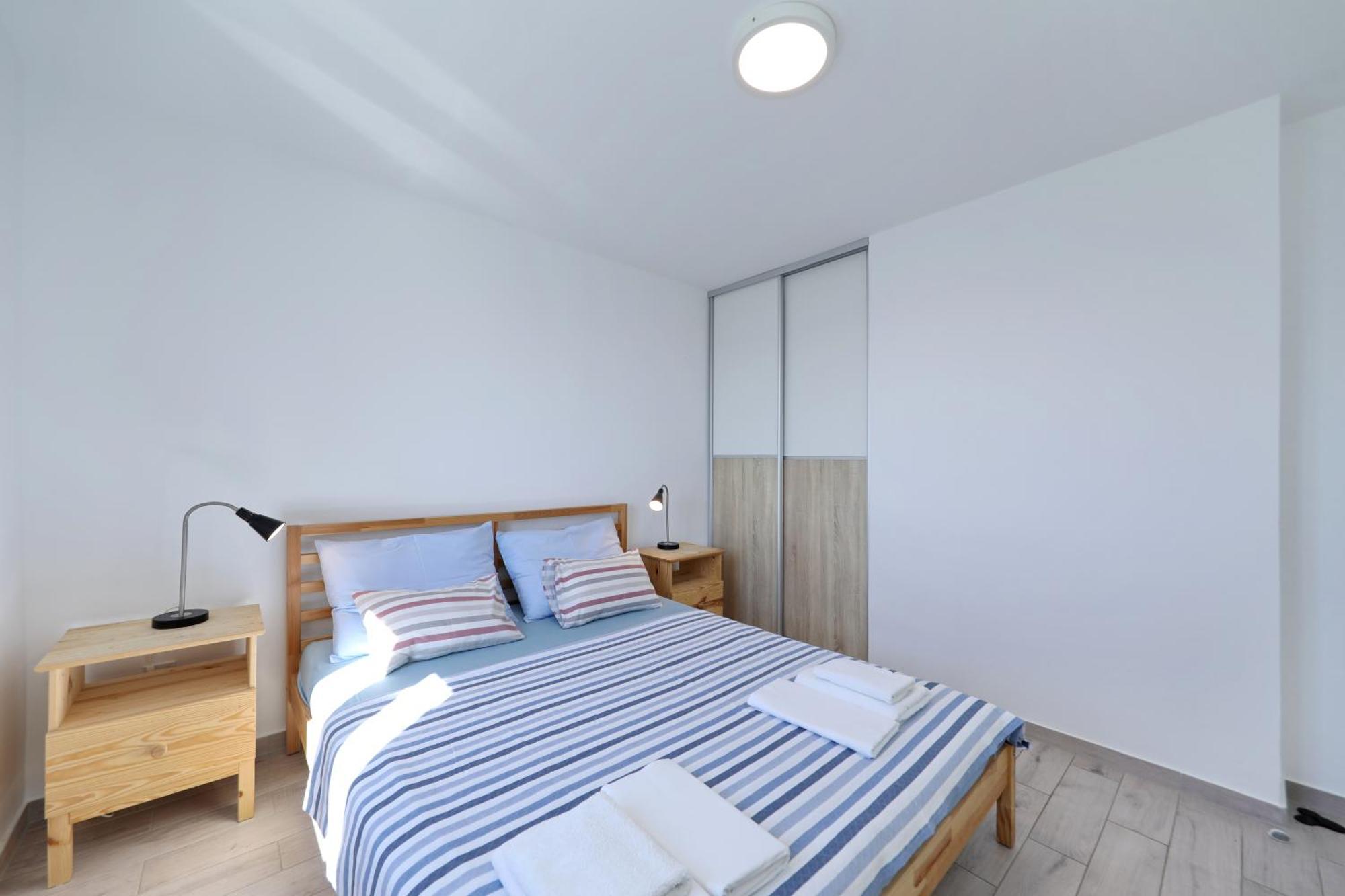 Horizonte Apartman Мандре Экстерьер фото